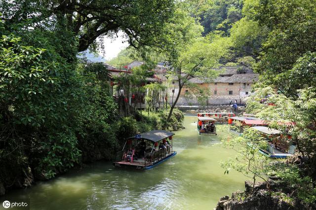 Hezhou 贺州